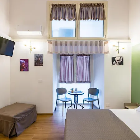 Guest Bellini * נאפולי