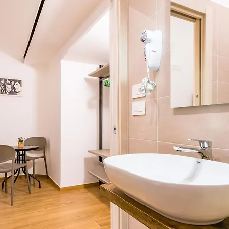 Guest Bellini דירה נאפולי