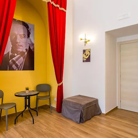 Guest Bellini * נאפולי