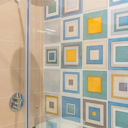 דירה Guest Bellini נאפולי